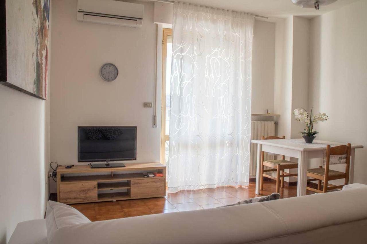 La Loggia Su Acqui. Centro, Wi-Fi, Aria Condizionata, Ascensore Акви Терме Экстерьер фото
